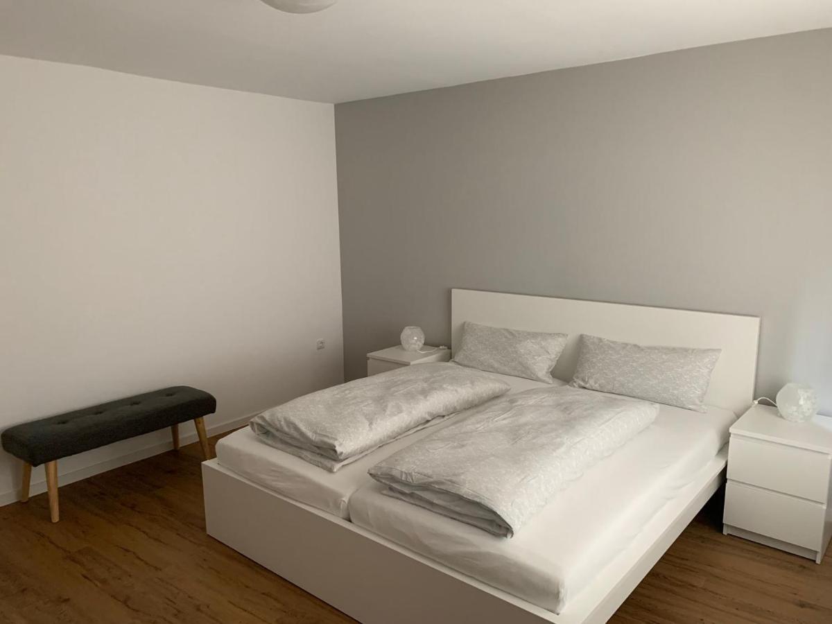 Ferienwohnung Rosenberger Kolitzheim Buitenkant foto